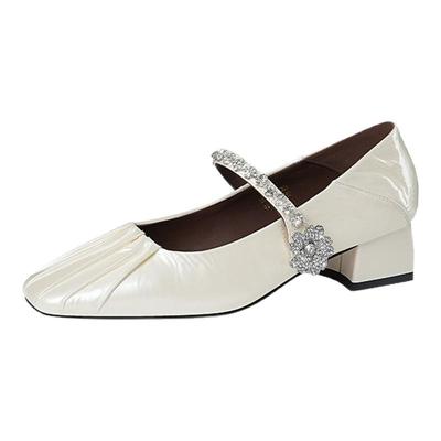 方头粗跟浅口水钻英伦复古黑色