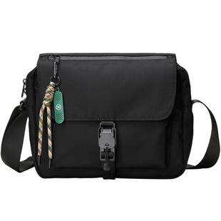 slazenger潮牌酷机能风磁吸扣斜挎包男单肩包高级感大容量邮差包