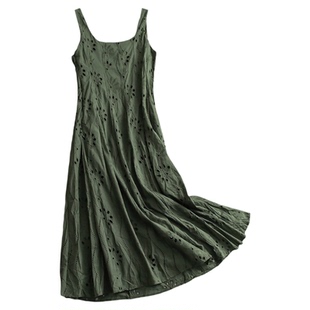 镂空刺绣舒适气质方领迷笛裙夏季新款显瘦背心裙女长裙连衣裙C377