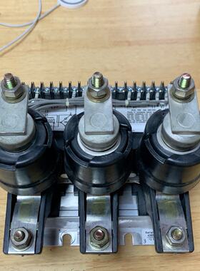 克拉克真空接触器，型号 VC77U03536-22、320A