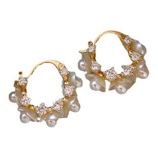 古里雅珍珠花朵耳环女2026新款爆款高级感耳钉适合冬天的过年耳饰