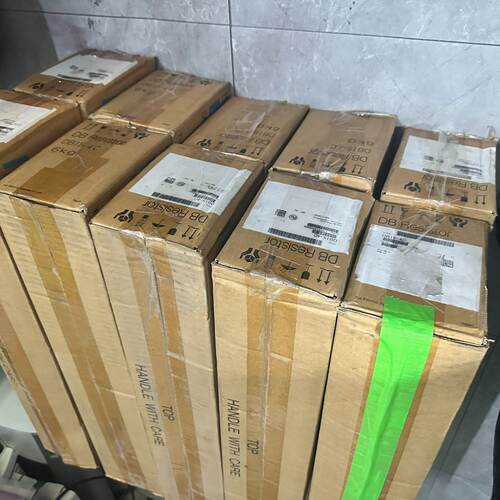议价Br New Original Fuji Reactor Db15-4C Project Remains 11