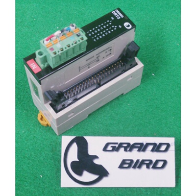 OMRON DRT2ID32ML Remote Terminal USED