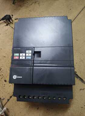 询价众辰变频器，Z2200-7R5G，7.5KW，，成色如图