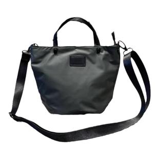 2025新款防水中号水桶包尼龙布时尚百搭男女休闲港风手提斜挎包