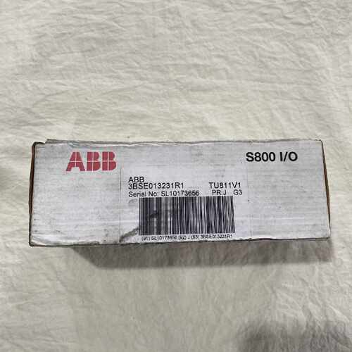 溢价-S800 I/O模块底座，型号3BSE013231R