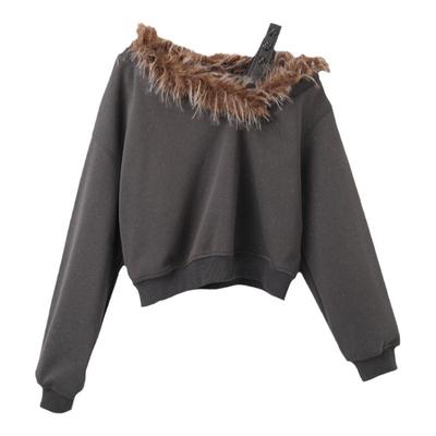 西町村屋斜肩毛领抓绒短款小衫