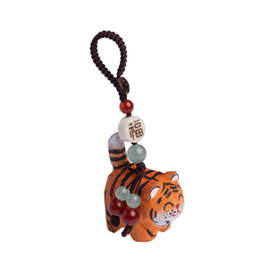 木雕生肖虎汽车钥匙扣挂件平安桃木治愈系小老虎精致挂饰车载礼物
