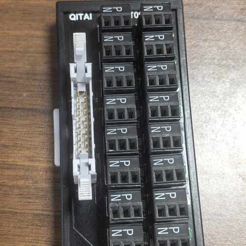 QITAI 8路输入端子台 工业接线配件