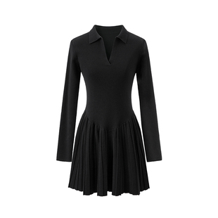SUK 气质加分项！羊毛混纺时髦poloV领重工百褶针织长袖连衣裙女