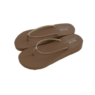 ins风高颜值亮闪闪钻石夹趾人字拖洋气平跟可外出夏季凉拖鞋沙滩