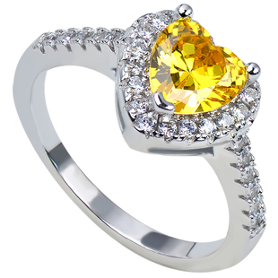 儿童戒指女小众设计粉色宝石水晶仿真钻石爱心形时尚公主女童玩具