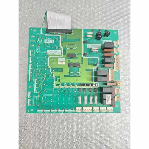 议价日立螺杆机主板17B21041A，型号C1942-1，功能正