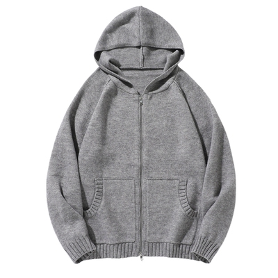 宽松版型拉链开衫连帽保暖毛衣