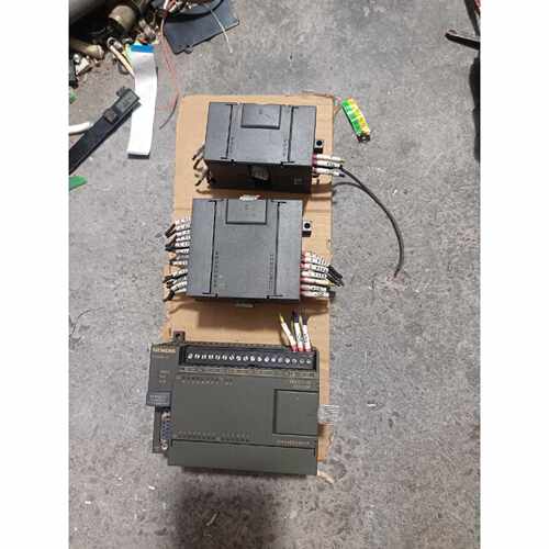 溢价-PLC2141AD230XB8没有底座扣子便宜