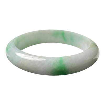 七彩云南天然翡翠手镯