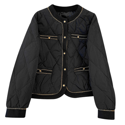 白色小香风短款轻薄羽绒服女外套