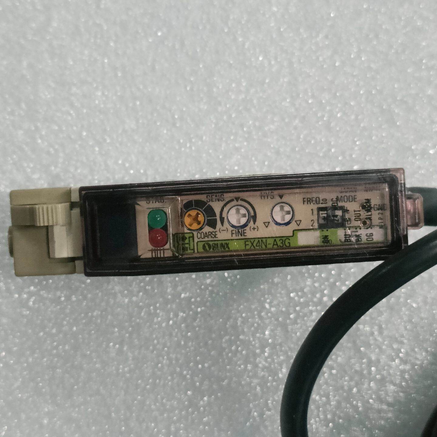 议价SUNX神视光纤放大器 FX4N-A3G，拆机，线长，外