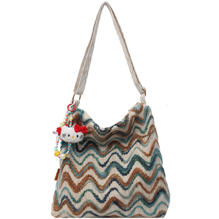 通勤托特包大容量松弛感包包女2025新款斜挎水桶包单肩针织毛线包