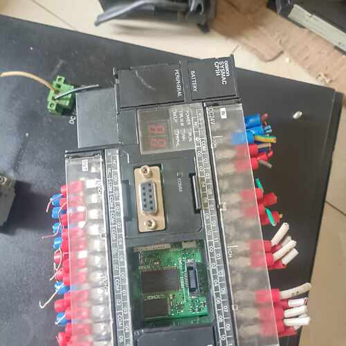 议价欧姆龙CP1H-X40DT-D原装拆机实图拍摄。原装正品，功