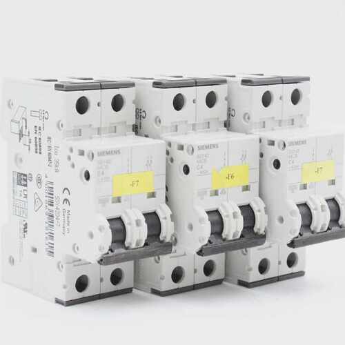 SIEMENS 5SY4204-7 / 5SY42 MCB C4 Circuit Breaker 400V 3x Pie