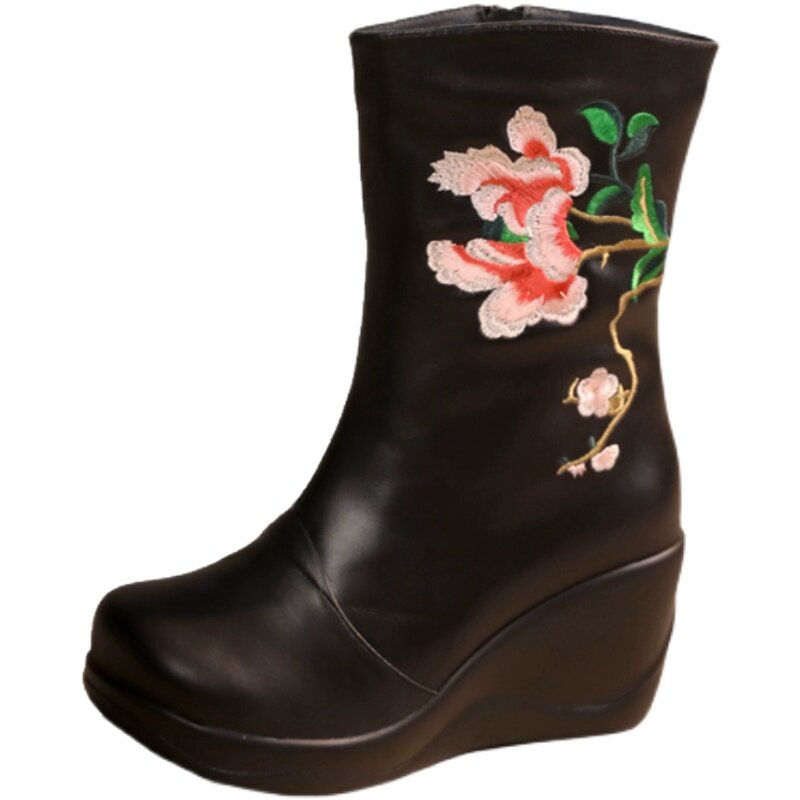 民族风中筒靴坡跟刺绣女鞋花朵