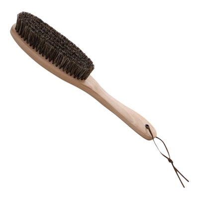 羊毛大衣打理刷除顺绒尘去