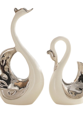 天鹅摆件轻奢高档高级感装饰品