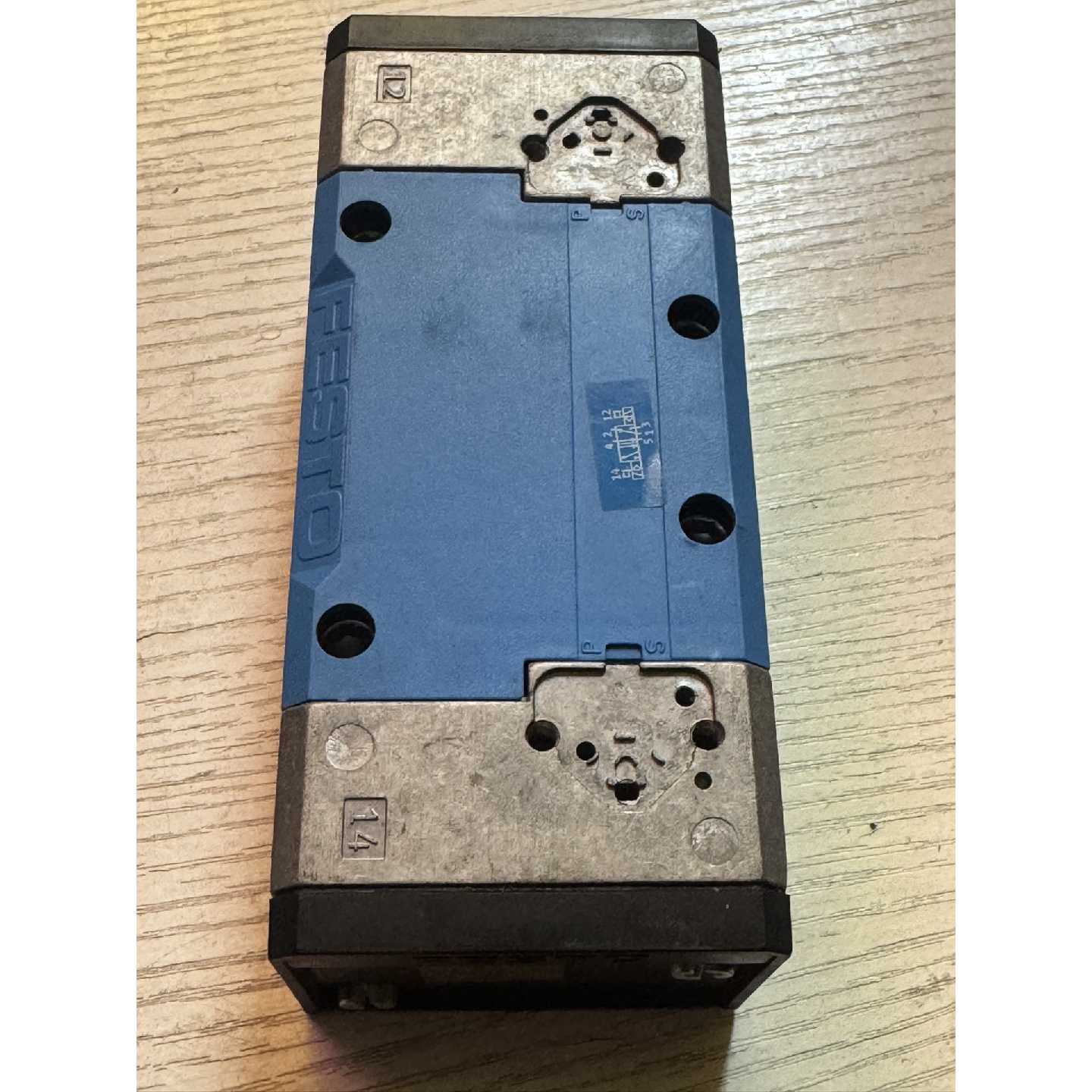 【议价-可维修】FESTO 电磁阀 JMFH-5/2-D-3-C-EX/二手均有货