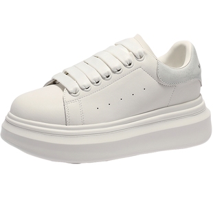 森达板鞋女款2025新款商场同款麦昆厚底显高户外休闲小白鞋XKS01