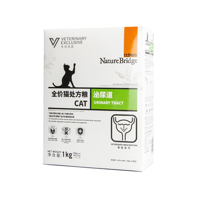 猫咪尿血尿闭，频繁蹲厕所