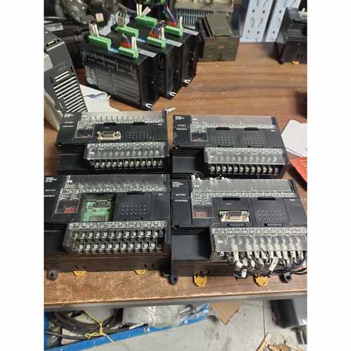 〔议价-可维修〕龙PLC型号CP1H-X40DT-D现货四台1.3版本成