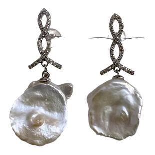 精致小法式女轻奢简约百搭气质小众金属光大花瓣巴洛克女耳环