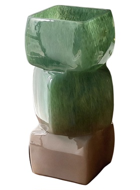 复古中古风绿色小众琉璃花瓶
