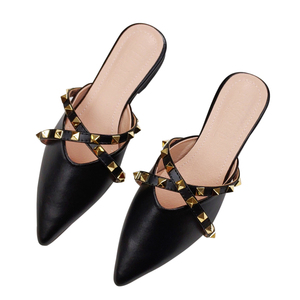 2022夏季新款百搭时尚网红柳钉尖头包头拖鞋休闲平底大码小码女鞋