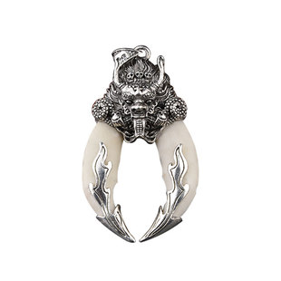 真品霸气黑狗牙吊坠牙齿项链复古饰品钛钢链骨质挂件转运毛衣链女