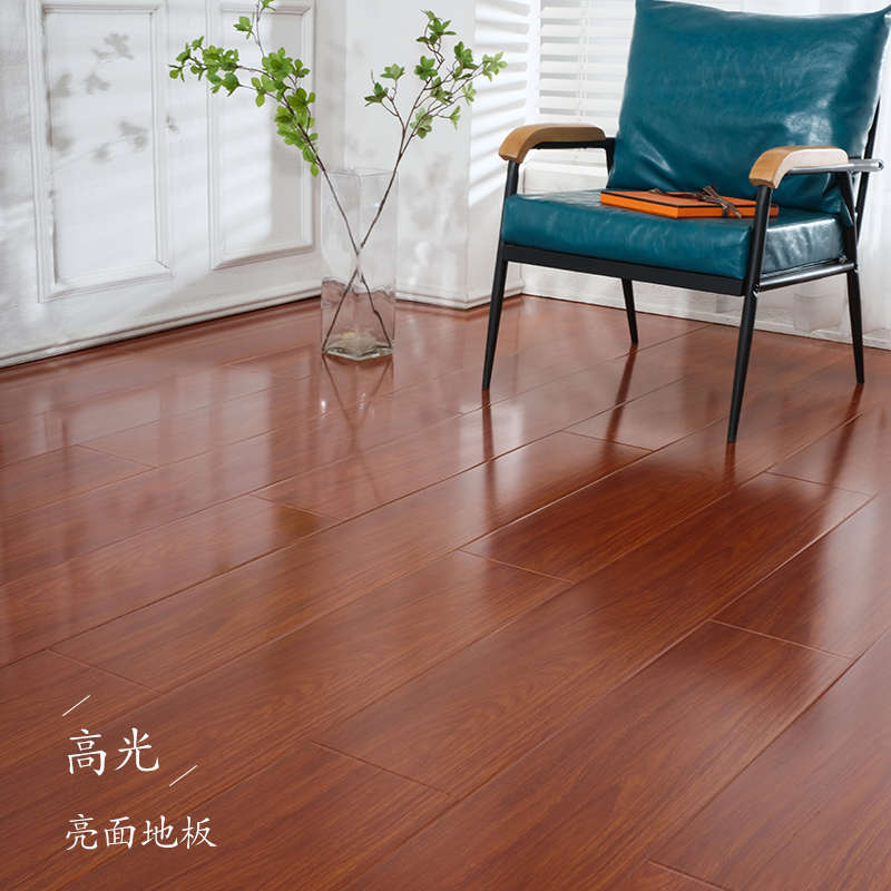 亮面强化复合木地板家用环保耐磨防水地暖木质金刚板厂家直销12mm