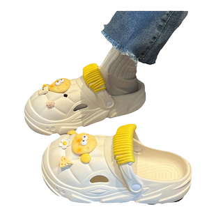 洞洞鞋女款夏季外穿2025新卡通沙滩防滑踩屎感可爱情侣凉拖男大码