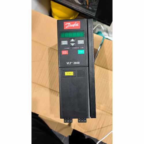 丹佛斯VLT2800变频器VLT2822PT4B20STR0
