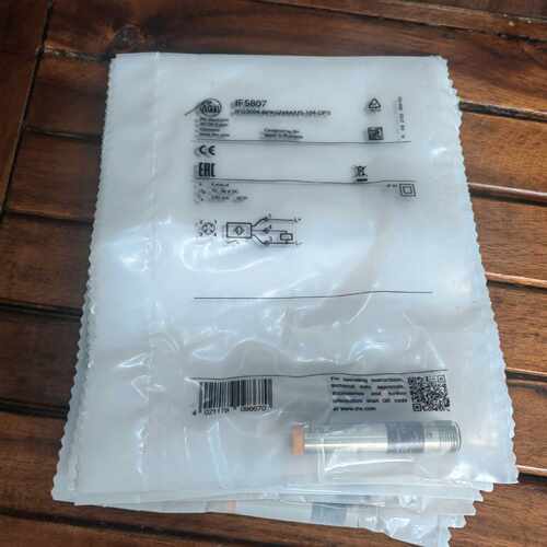议价现货促销全新原装未拆封IFM易福门IF5807接近开关实物照片大