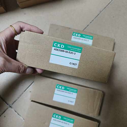 议价全新原装CKD电磁阀4GE239R-00-E2C-3