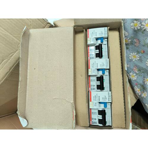 在线议价完好/正常老化 ABB 微型漏电保护断路器 DS262-C16