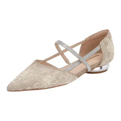 优雅蕾丝尖头低跟单鞋平底鞋