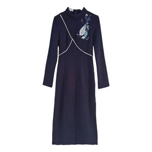 国风仿兔绒皮毛一体大衣冬2025新款梅花刺绣加厚加绒毛呢旗袍外套