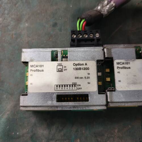 议价丹佛斯通讯卡130B1200维修