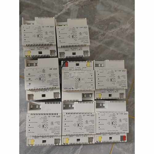 询价-西门子KNX电源模块，型号5WG1 125-1AB22有7只