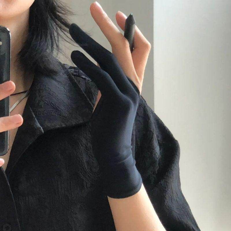 ipad绘画手套防误触手绘画画数位板绘图触屏美术素描防脏防汗cos