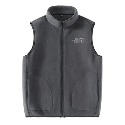 NN真维斯运动马甲男款秋冬季