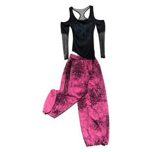 辣妹休闲运动穿搭爵士舞服装嘻哈街舞套装性感黑色舞蹈女团演出服