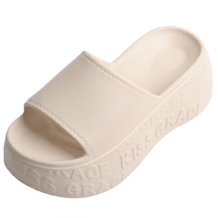 厚底增高一字拖配裙子EVA踩屎感凉拖鞋ins风简约海边沙滩鞋女生夏